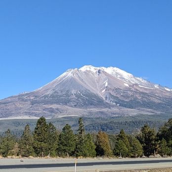 Mount Shasta - Mount Shasta, California - Climbing Near Me