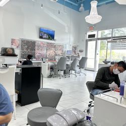 Vogue Nail Spa - Looking towards front door