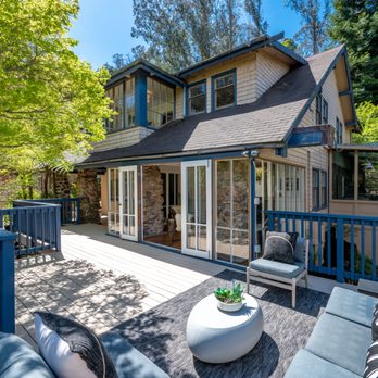 John DiDomenico - Compass - A beautiful large walkout deck in a historic Craftsman home in Cole Valley - Real Estate Agents Near Me - San Francisco, California