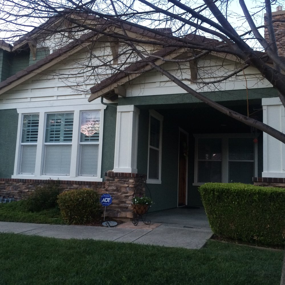 great house painting job by Nevarez Painting Co. great house painting job by Nevarez Painting Co.