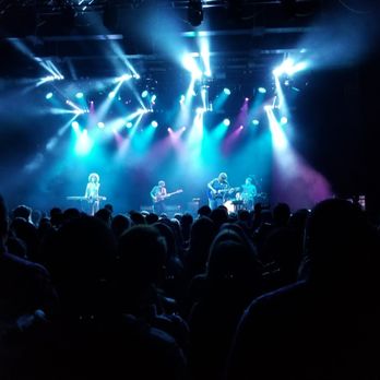 Brooklyn Steel - Tennis - Music Venues Near Me - Brooklyn, New York
