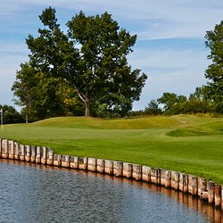 Oak Tree Country Club