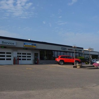 Bernards Chrysler Dodge Jeep Ram - No Appointment EXPRESS Lane for Oil Changes and Rotations - Auto Repair Near Me - New Richmond, Wisconsin Bernards Chrysler Dodge Jeep Ram - No Appointment EXPRESS Lane for Oil Changes and Rotations - Auto Repair Near Me - New Richmond, Wisconsin
