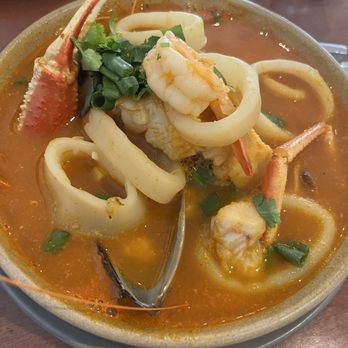 El Rocoto - Parihua - Peruvian Near Me - Gardena, California