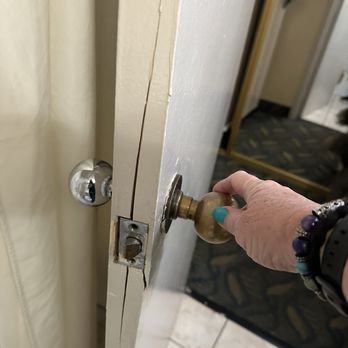 Quality Inn & Suites - Hotels Near Me - Walnut, California Quality Inn & Suites - Hotels Near Me - Walnut, California