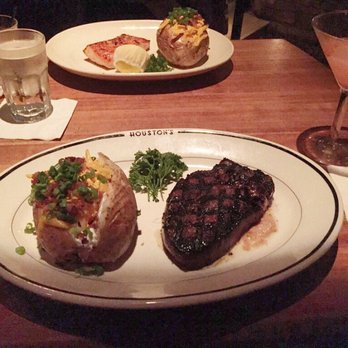 Houston's Restaurant - Rib eye - New American Near Me - Boca Raton, Florida Houston's Restaurant - Rib eye - New American Near Me - Boca Raton, Florida