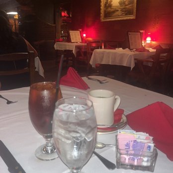 Clearman's Steak 'N Stein - Water raspberry ice tea - Steakhouses Near Me - Pico Rivera, California