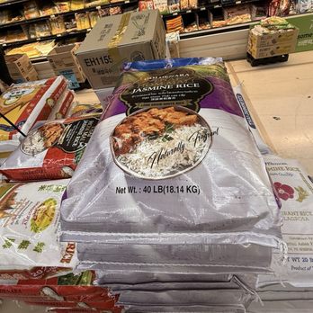 H Mart - International Grocery Near Me - Tigard, Oregon