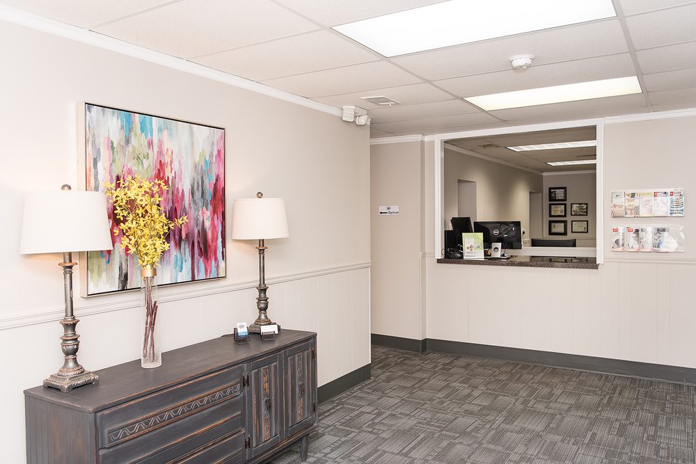 PREFERRED EYE CARE 20 Photos 406 Dallas Ave, Selma, Alabama