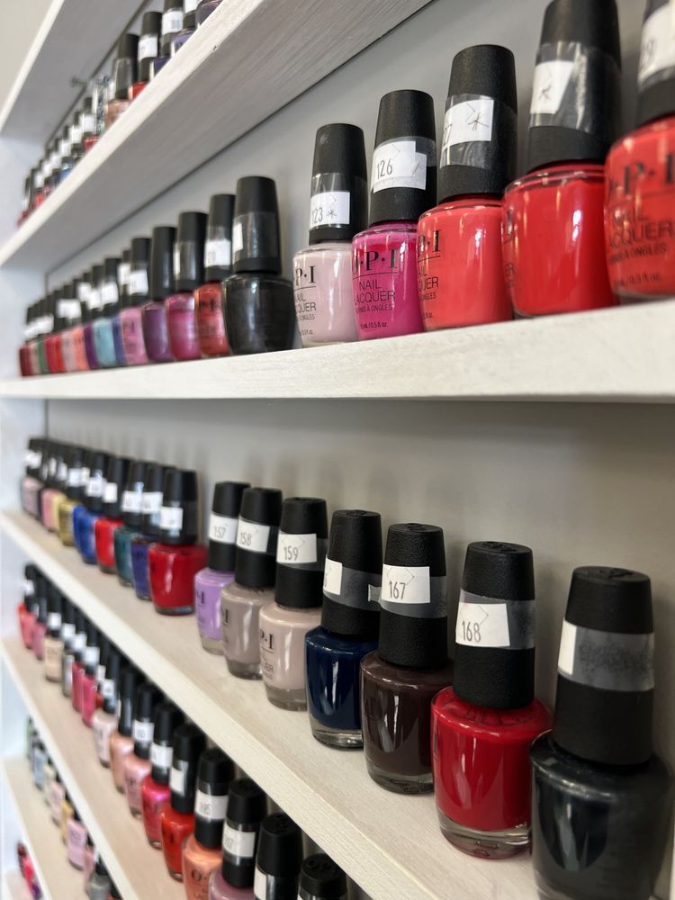 SERENE SALON & SPA Updated August 2024 213C Tillson Avenue