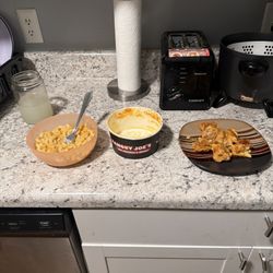 Hangry Joe's Hot Chicken & Wings