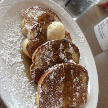 Village Inn - American Near Me - Aurora, Colorado