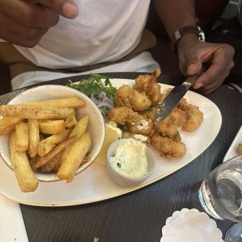 Matt The Thresher - Prawn scampi - Seafood Near Me - Dublin, D Matt The Thresher - Prawn scampi - Seafood Near Me - Dublin, D