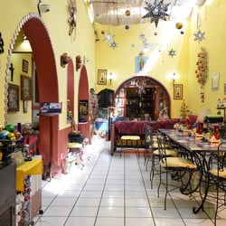 Casa Zalaoui - Patio- Comedor de CasaMy Hostel CasaZalaooui