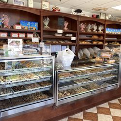 Moscato Bakery and Cafe