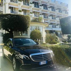 Deluxe Limo Italy