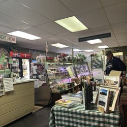 Nana & Nano's Pasta House - The deli