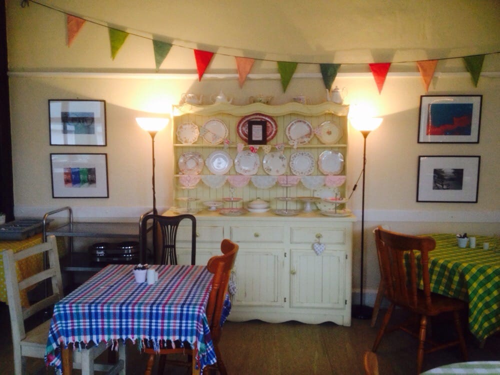 DAISYS CAFE The Community Centre, Bristol, United Kingdom Cafes