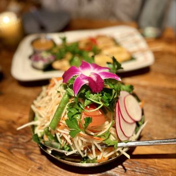 Lemongrass Brooklyn - Papaya Salad - Thai Near Me - Brooklyn, New York Lemongrass Brooklyn - Papaya Salad - Thai Near Me - Brooklyn, New York
