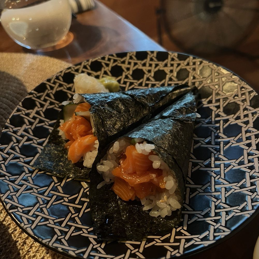 Akira - Sushi Bars Near Me - Eugene, Oregon