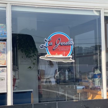 La Jenelle Natural Cafe - Front of the store - Vegan Near Me - Oxnard, California La Jenelle Natural Cafe - Front of the store - Vegan Near Me - Oxnard, California