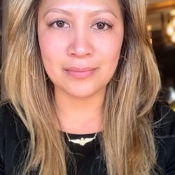 Luxus Clinical Esthetics - No make up photo. Just new eyelash extensions and Oxygem facial.