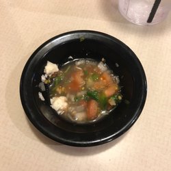 3 Hermanos Mexican Restaurant - Gross stuff in the pico. Not happy.