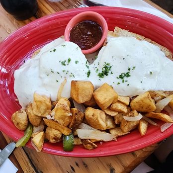 Tower Cafe - Madame plate - Breakfast & Brunch Near Me - Sacramento, California Tower Cafe - Madame plate - Breakfast & Brunch Near Me - Sacramento, California