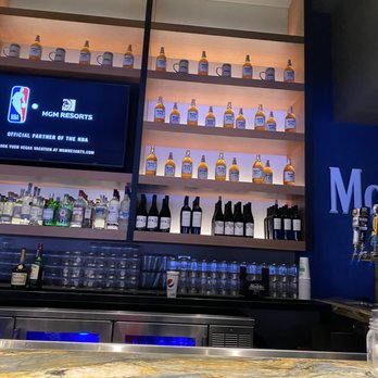 Modelo Cantina - Bar - Sports Bars Near Me - San Francisco, California
