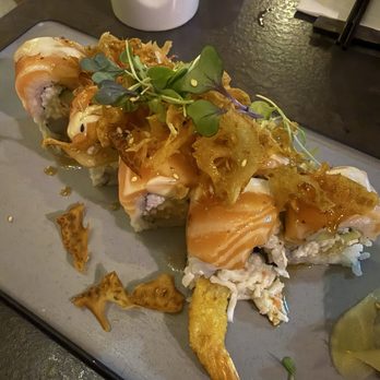Kontentsu - South Pasadena - Salmon lotus roll - Ramen Near Me - South Pasadena, California