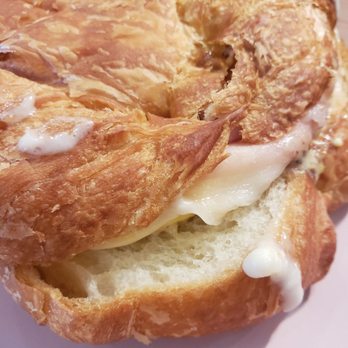 Craft & Common - Prosciutto croissant - Coffee & Tea Near Me - Orlando, Florida Craft & Common - Prosciutto croissant - Coffee & Tea Near Me - Orlando, Florida