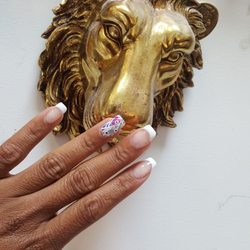 LyonessInc Nailz - I love a splash of color