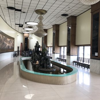Royal Buffet - Nice entrance! This place is huge! - Buffets Near Me - Hoffman Estates, Illinois