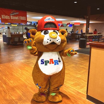 Stars and Strikes - Spare the bear. He comes out on weekends for kids birthdays. - Arcades Near Me - Concord, North Carolina