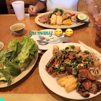 Com Tam Thuan Kieu - We are like it the grill Vietnam food, Yummy food, we are eating a large haha We are eating just 2 people , done all hahah - Vietnamese Near Me - Mesa, Arizona Com Tam Thuan Kieu - We are like it the grill Vietnam food, Yummy food, we are eating a large haha We are eating just 2 people , done all hahah - Vietnamese Near Me - Mesa, Arizona
