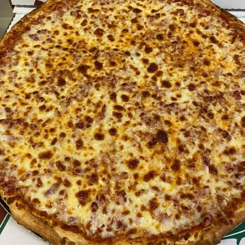 Giovanni's Pizza - Stuffed Cheese Pizza - Pizza Near Me - Louisa, Kentucky