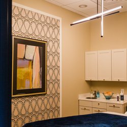 CLOVR Life Spa - Uptown Plaza - Our unique treatment rooms are ready ready for you.