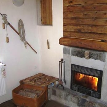 gite du pont - Insert dans la salle à manger de la maison - Vacation Rentals Near Me - Cervières, 05