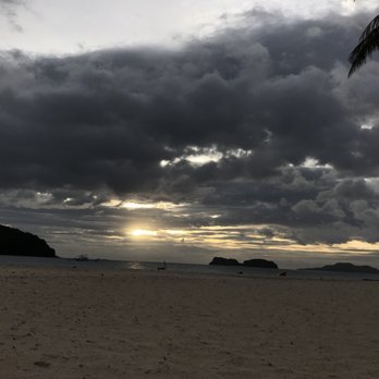 El Nido Resorts - Sunset on the beach - Resorts Near Me - El Nido, PLW