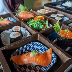 Hana Japanese Bistro