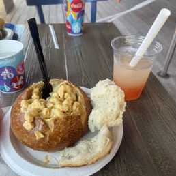 Mac & Cheese Bread Bowl Mac & Cheese Bread Bowl