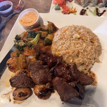 Yoimi Sushi & Hibachi - Hibachi. Steak and scallops - Sushi Bars Near Me - Bellevue, Idaho