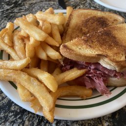 DETROIT ONE CONEY ISLAND - Updated September 2025 - 113 Photos & 172 ...