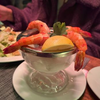 Ocean Prime - Colossal Shrimp Cocktail - Seafood Near Me - Beverly Hills, California Ocean Prime - Colossal Shrimp Cocktail - Seafood Near Me - Beverly Hills, California