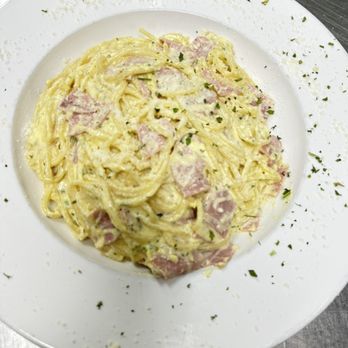 3 Amici Pizzeria - Pasta carbonara - Pizza Near Me - Graham, North Carolina