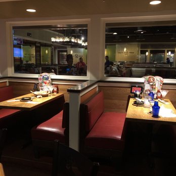 Chili's - Dirty tables. - Bars Near Me - Las Vegas, Nevada Chili's - Dirty tables. - Bars Near Me - Las Vegas, Nevada