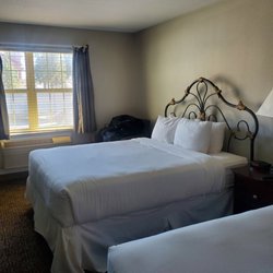Ramada by Wyndham Galena Hotel and Day Spa