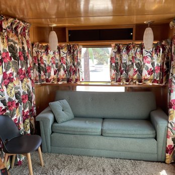 Waypoint Ventura - Living room - Hotels Near Me - Ventura, California