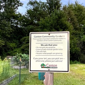 Canton Farmers Market - a sign in a field - Farmers Market Near Me - Canton, Michigan Canton Farmers Market - a sign in a field - Farmers Market Near Me - Canton, Michigan