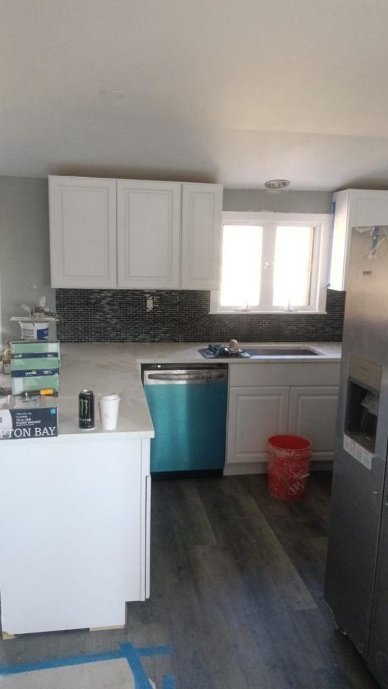 Slide of Souzas General Construction